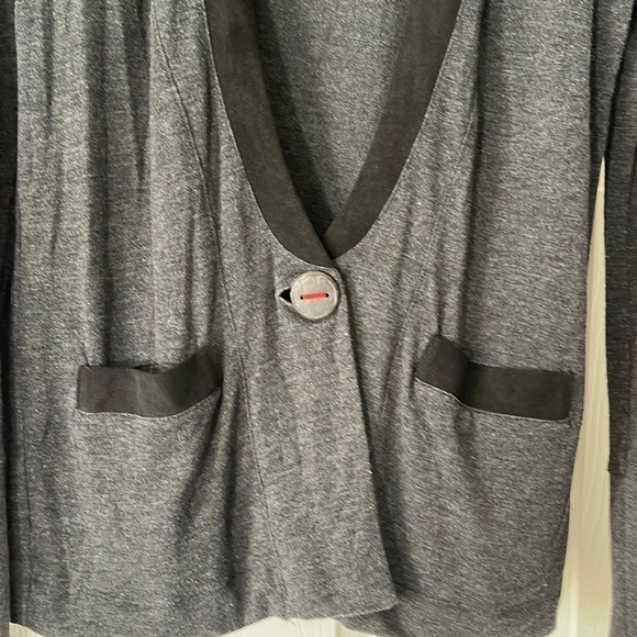 Anthropologie Three Dots Cardigan Size Small Boyfriend Block Knit Gray Black - Picture 2 of 5